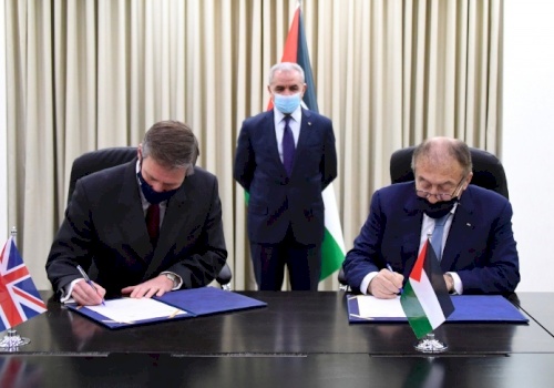 القنصلية البريطانية ووزارة الاقتصاد توقعان اتفاقية لدعم تطوير التجارة وتعزيز دور القطاع الخاص